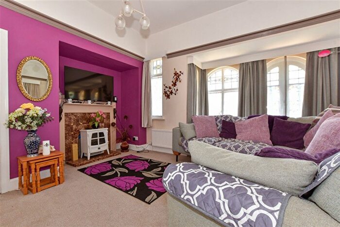 4 Bedroom Detached Bungalow For Sale In Melville Street, Sandown, Isle Of Wight, PO36