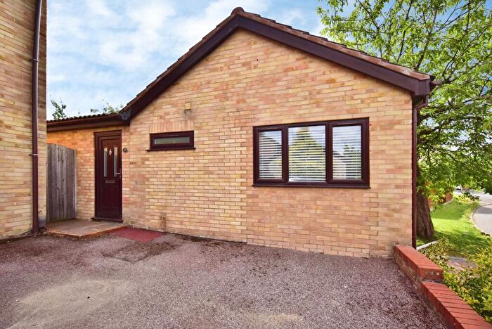 1 Bedroom Bungalow For Sale In Cheviot Gardens, Downswood, Maidstone, Kent, ME15