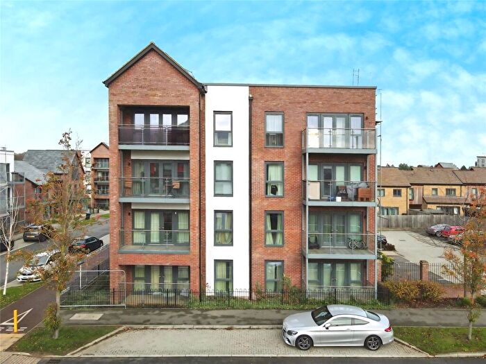 2 Bedroom Apartment For Sale In Gambit Avenue, Oakgrove, Milton Keynes, MK10