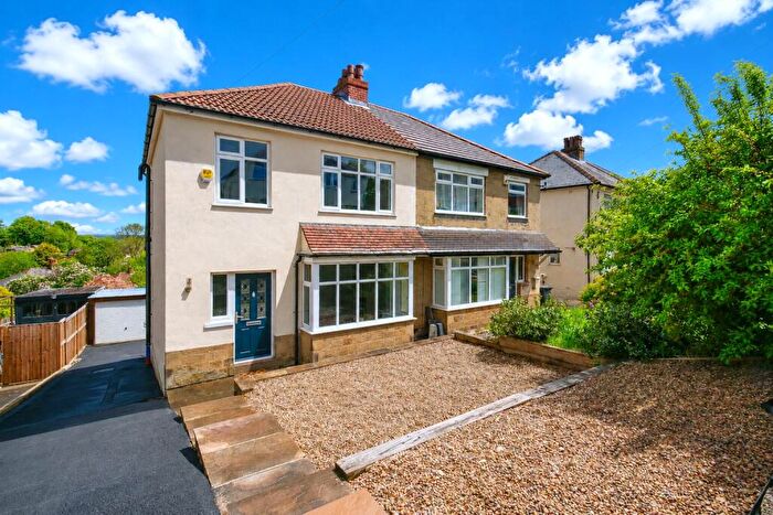 3 Bedroom Semi Detached House For Sale In Strathallan Drive, Baildon, Shipley, West Yorkshire, BD17