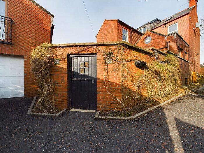 1 Bedroom Flat To Rent In Ormiston Gardens, Belfast, BT5