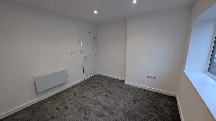 1 Bedroom Flat To Rent In Percy Street, Hull, HU2