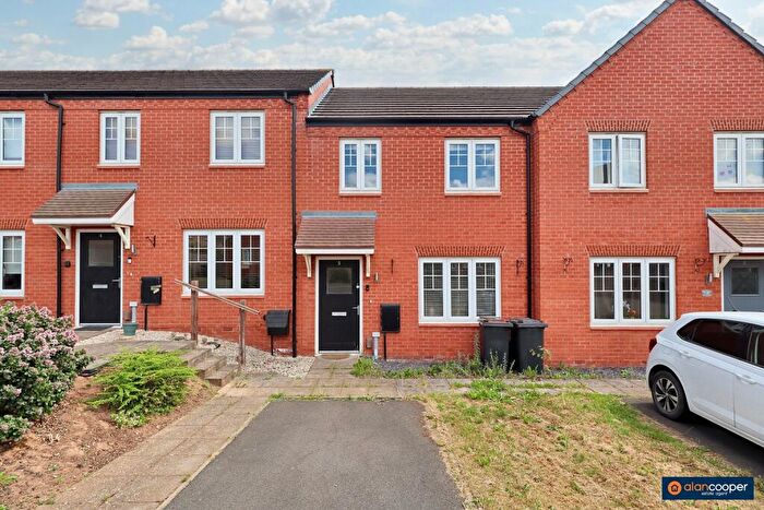 2 Bedroom Terraced House For Sale In Kilbury Close, Royal Park, Nuneaton, CV11