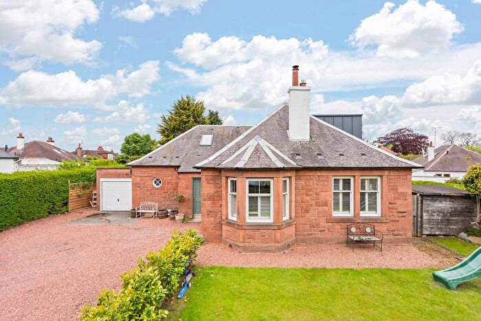 5 Bedroom Detached House For Sale In Drum Brae North, Edinburgh, EH4