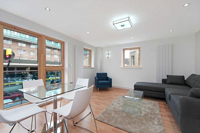 2 Bedroom Flat To Rent In Nijjer House, Commercial Road, Whitechapel, London, E1