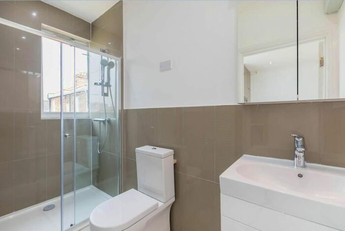 Studio To Rent In Antrobus Road, Chiswick, W4