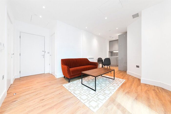 Studio To Rent In West Gate, London, W5