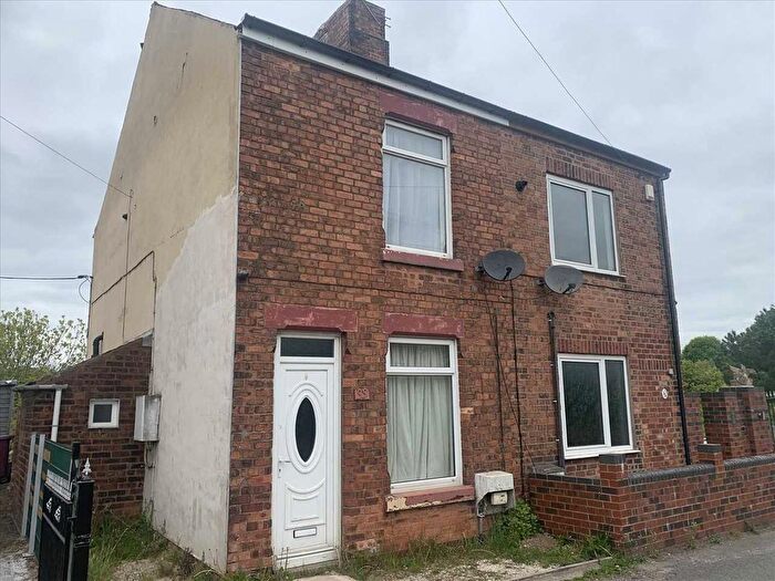 3 Bedroom Semi-Detached House For Sale In Hollin Hill Road, Clowne, Clowne, S43