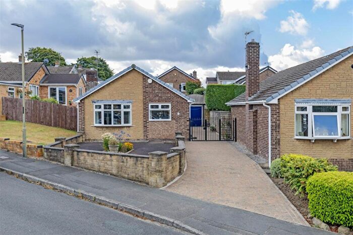 2 Bedroom Detached Bungalow For Sale In Meadow Hill Road, Hasland, Chesterfield, S41