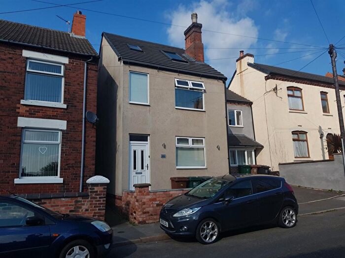3 Bedroom End Of Terrace House To Rent In Bernard Street, Woodville, Swadlincote, DE11