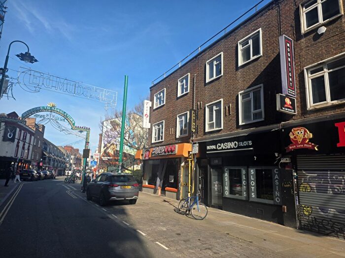 2 Bedroom Flat To Rent In Aldgate East, E1