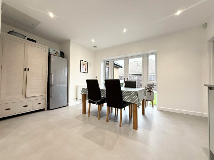 3 Bedroom Detached Bungalow For Sale In Wardens Walk, Leicester Forest East, Leicester, LE3