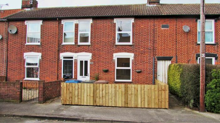 3 Bedroom Terraced House To Rent In Tovells Road, Ipswich, IP4