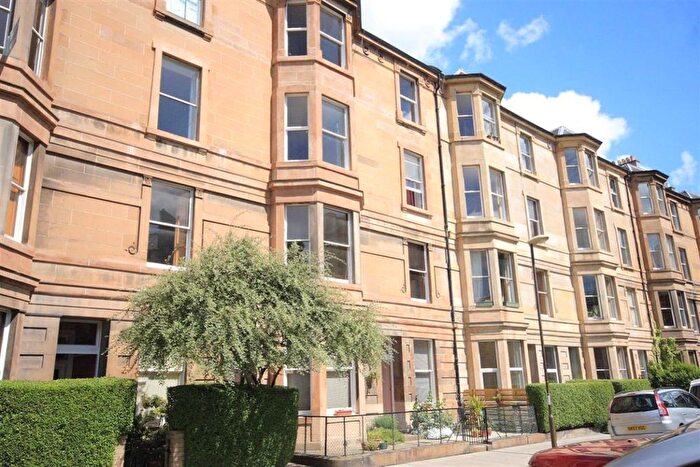 3 Bedroom Flat To Rent In Gillespie Crescent, Edinburgh, EH10