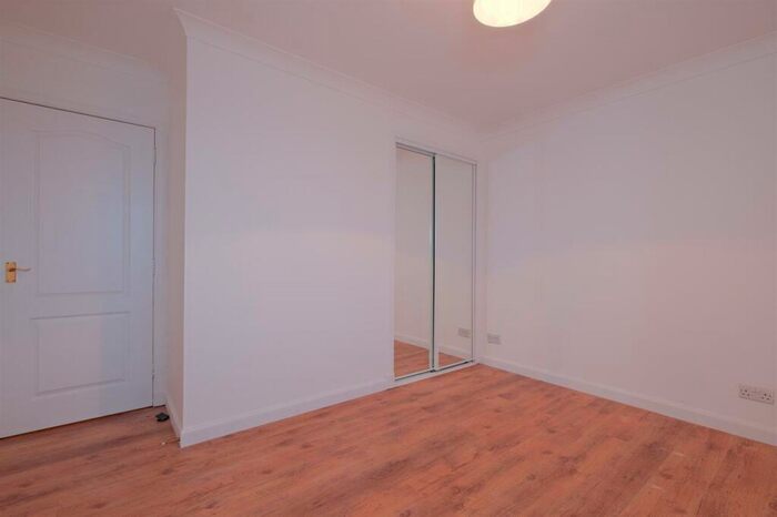 2 Bedroom Apartment To Rent In Scott Street, Motherwell, Motherwell, ML1