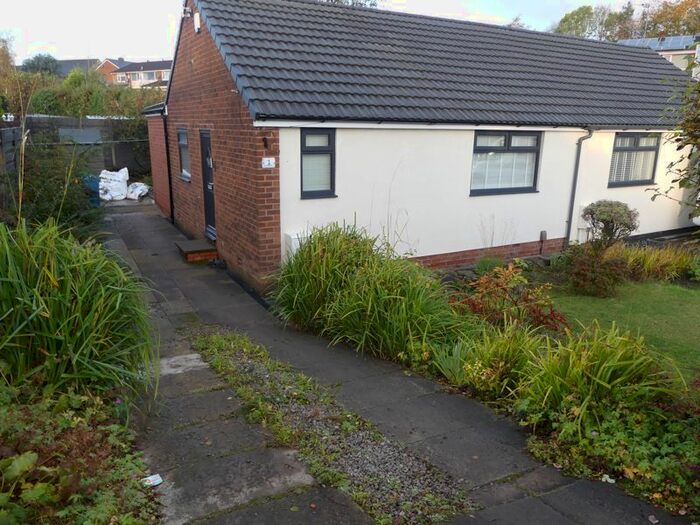 2 Bedroom Semi-Detached Bungalow To Rent In Green Way, Shaw, Oldham, OL2