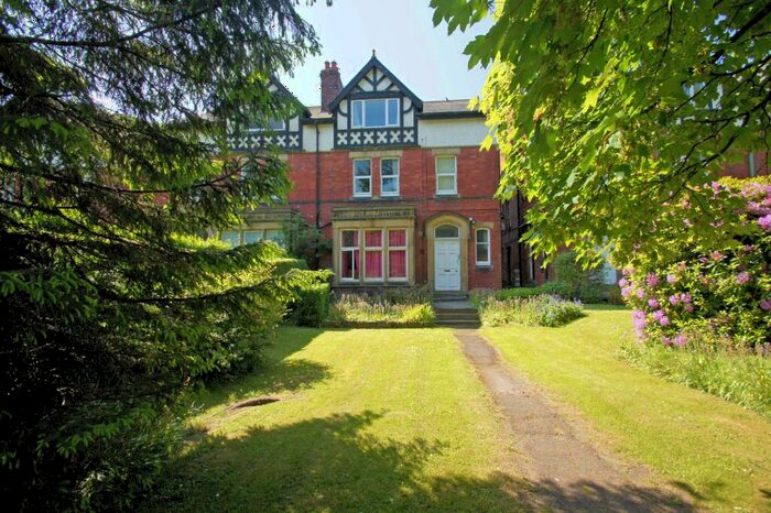 1 Bedroom Flat To Rent In Claremont Drive, Headingley, Leeds, LS6