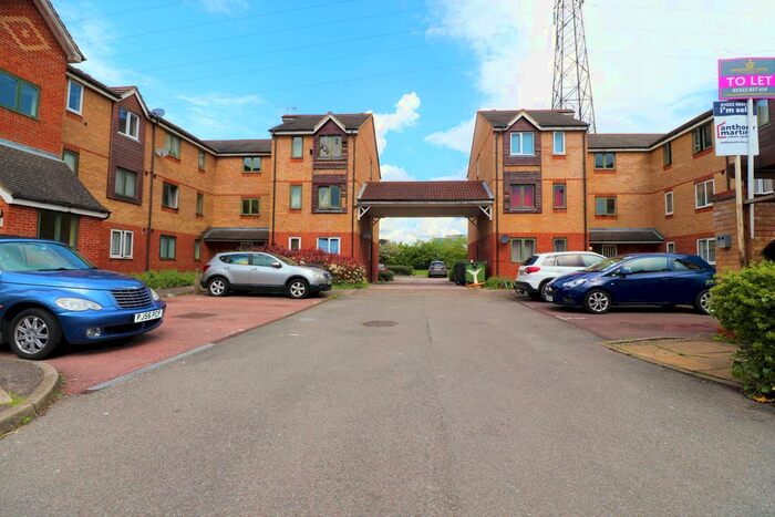 2 Bedroom Flat To Rent In Salmon Road, Dartford, DA1