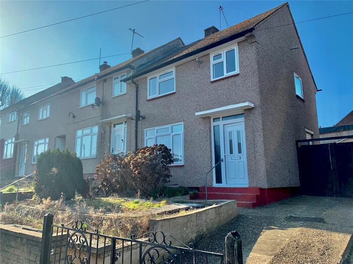 2 Bedroom End Of Terrace House To Rent In Broom Avenue, Orpington, BR5