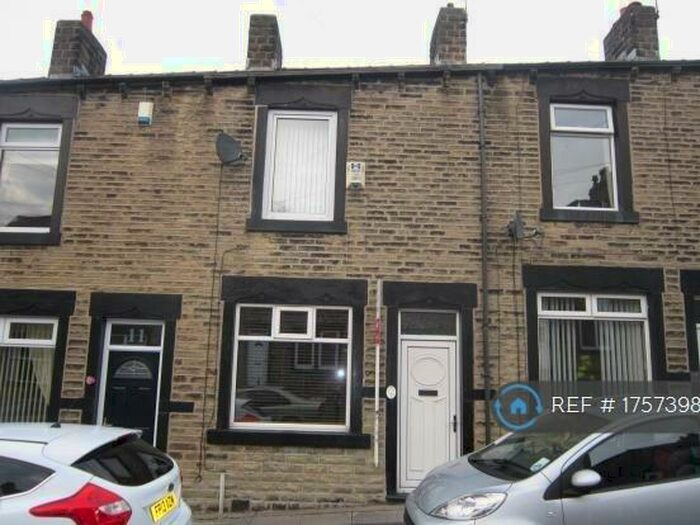 2 Bedroom Terraced House To Rent In Crompton Avenue, Barnsley, S70