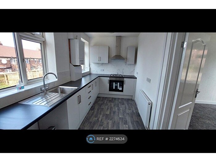 2 Bedroom Semi-Detached House To Rent In Aldercroft Avenue, Bolton, BL2
