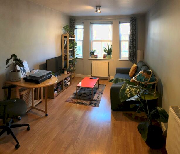 1 Bedroom Apartment To Rent In Guernsey Grove, Herne Hill, London, SE24