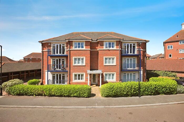 2 Bedroom Flat For Sale In Santa Cruz Drive, Eastbourne, BN23