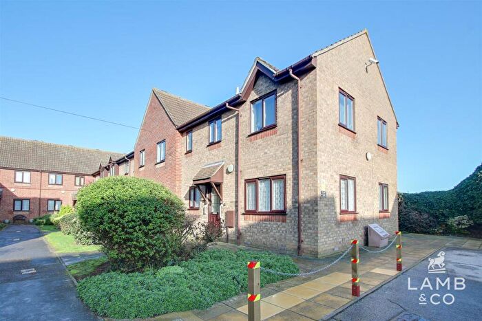 1 Bedroom Retirement Property For Sale In East Haven, Clacton-On-Sea, CO15