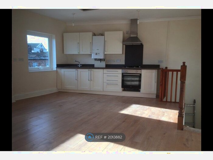 1 Bedroom Flat To Rent In Wesley Street, Stoke On Trent, ST6