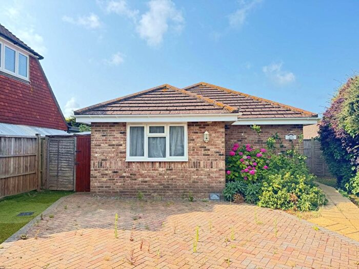 2 Bedroom Bungalow To Rent In Ranworth Close, Felpham, PO22