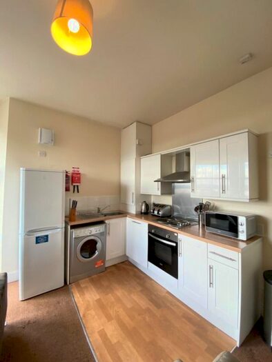 3 Bedroom Flat To Rent In Constitution Street, City Centre, Dundee, DD3