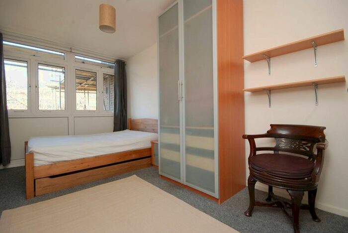 2 Bedroom Flat For Sale In Maitland Park Road, Chalk Farm, London, NW3