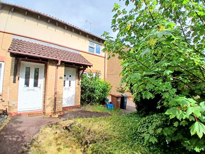 2 Bedroom House To Rent In Longcroft Road, Stevenage, SG1