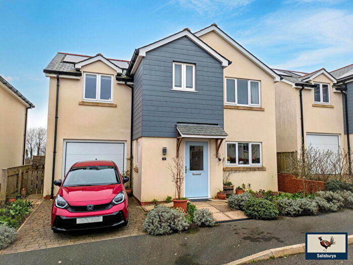 4 Bedroom Detached House For Sale In Lewdown, EX20