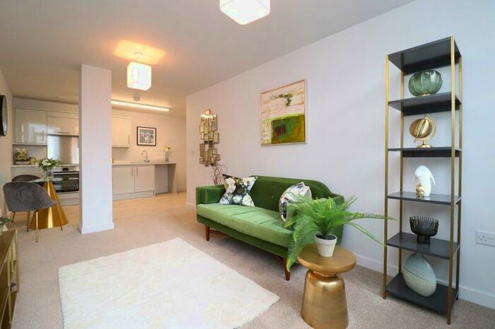 2 Bedroom Apartment To Rent In - Eastgate Street, Gloucester, GL1