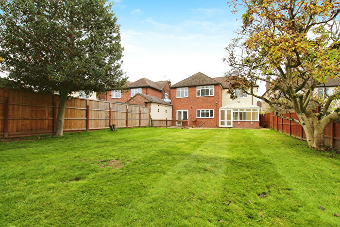 5 Bedroom Detached House To Rent In Sunningdale Road, Chelmsford, CM1