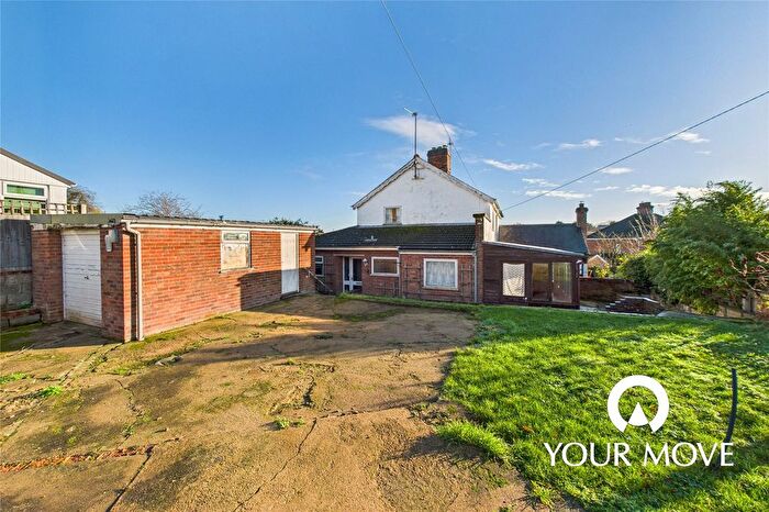 3 Bedroom Semi-Detached House For Sale In Shelton Place, St. Georges Road, Beccles, Suffolk, NR34