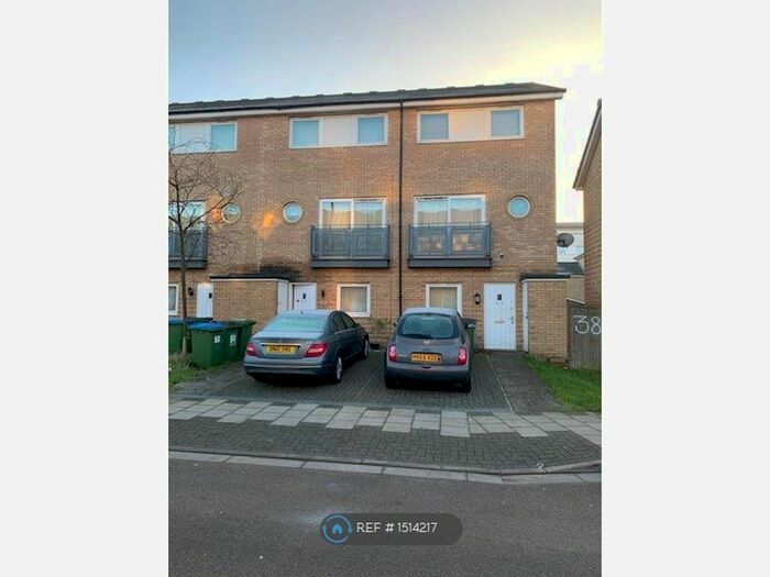 4 Bedroom Terraced House To Rent In Miles Drive, London, SE28