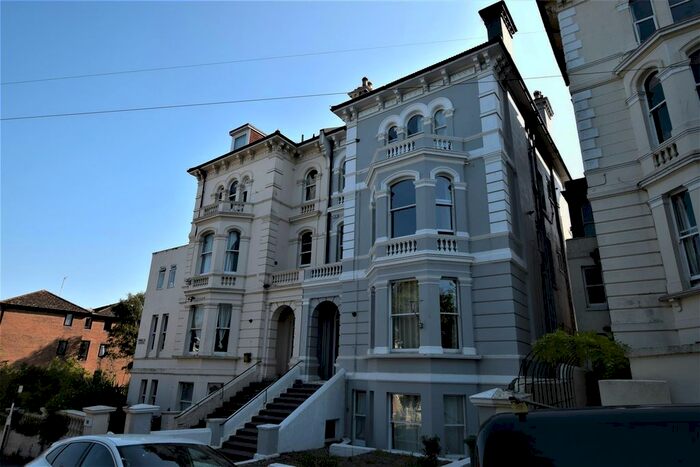 1 Bedroom Flat To Rent In Cornwallis Gardens, Hastings, TN34