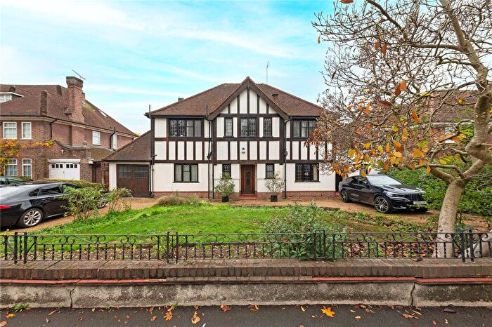 5 Bedroom Detached House For Sale In Priory Lane, Putney, London, SW15