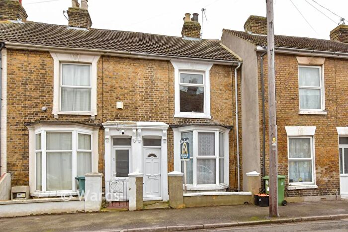 2 Bedroom Terraced House For Sale In Newcomen Road, Sheerness, Kent, ME12
