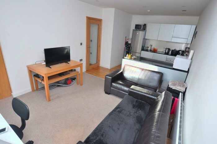 1 Bedroom Apartment To Rent In Quayside Lofts, Newcastle Upon Tyne, NE1