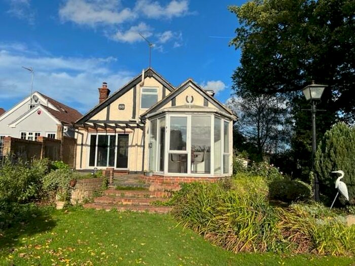 3 Bedroom House To Rent In Margaretting, Ingatestone, CM4