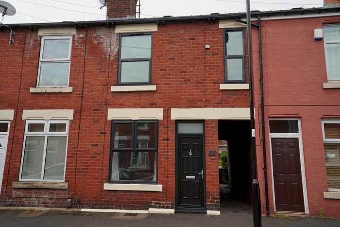 2 Bedroom Property To Rent In Windermere Road, Sheffield, S8