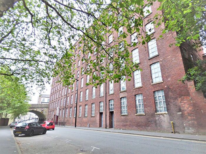 Studio To Rent In Wellington Mill, Stockport, SK3