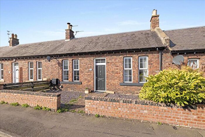 3 Bedroom Terraced House For Sale In St. Davids, Newtongrange, EH22