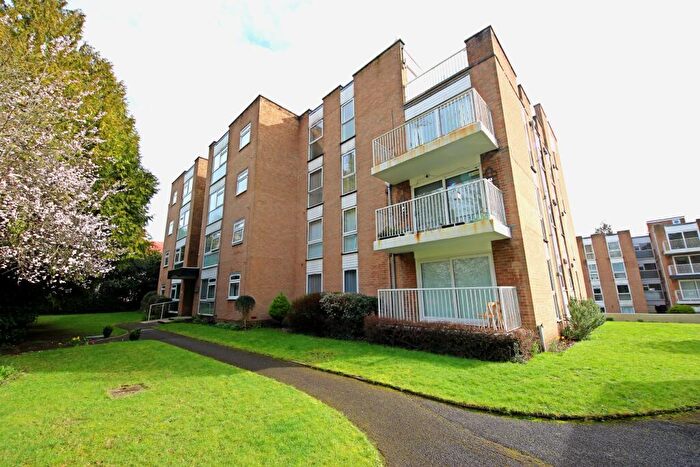 2 Bedroom Apartment To Rent In St. Anthonys Road, Bournemouth, BH2