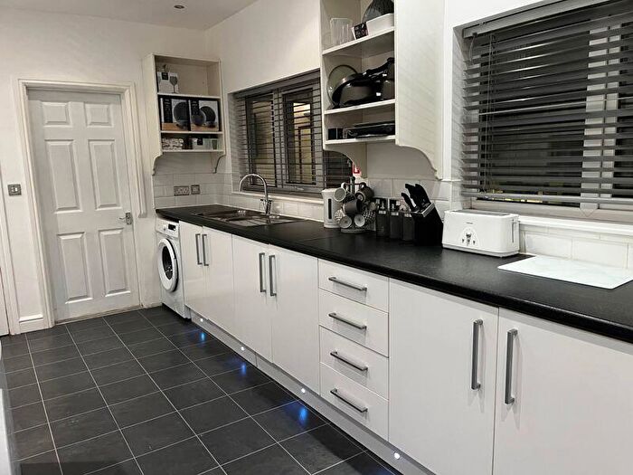 1 Bedroom Detached House To Rent In Oxford Gardens, Stafford, ST16