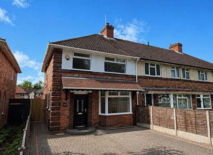 3 Bedroom Semi-Detached House For Sale In Kings Road, Kingstanding, Birmingham, B44