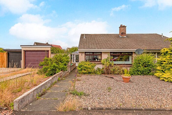 2 Bedroom Semi-detached Bungalow For Sale In Letham Place, St Andrews, KY16
